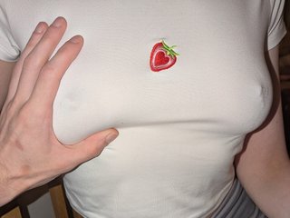 Chat de vídeo erótico Almond_milk