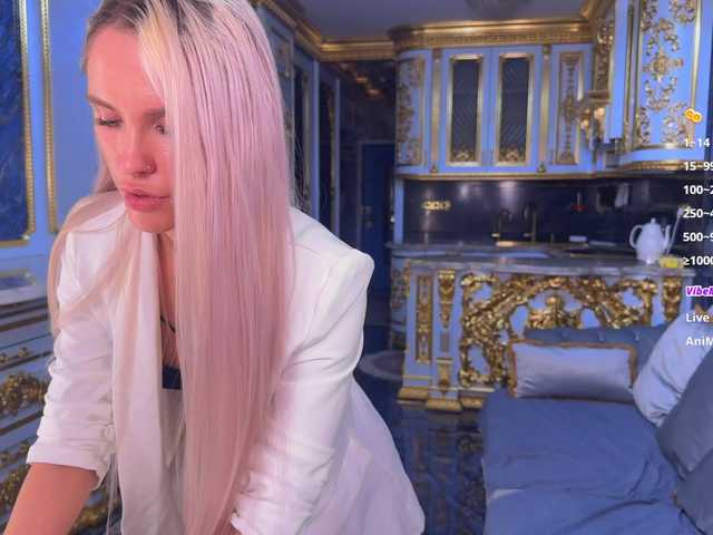 Capturas de tela de transmissão BlushMikki