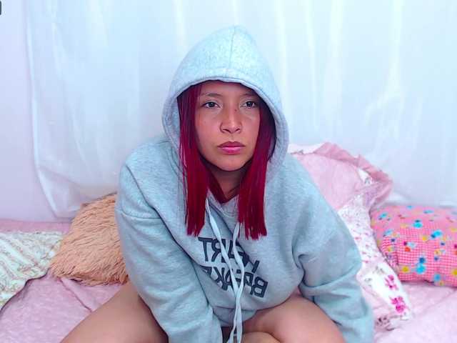 Capturas de tela de transmissão natashawithe