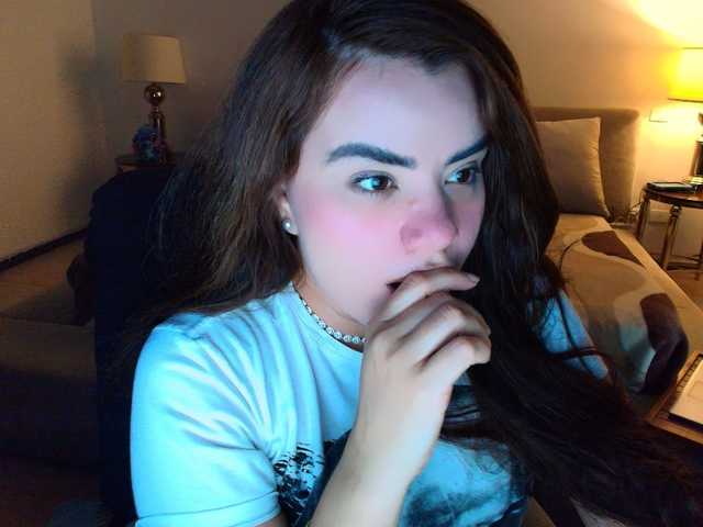 Capturas de tela de transmissão SofiaTequila