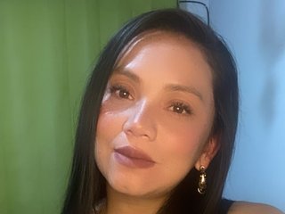 Chat de vídeo erótico BOOBSTORMI90