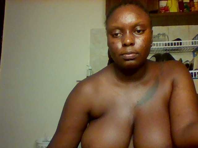 Capturas de tela de transmissão Boobyz