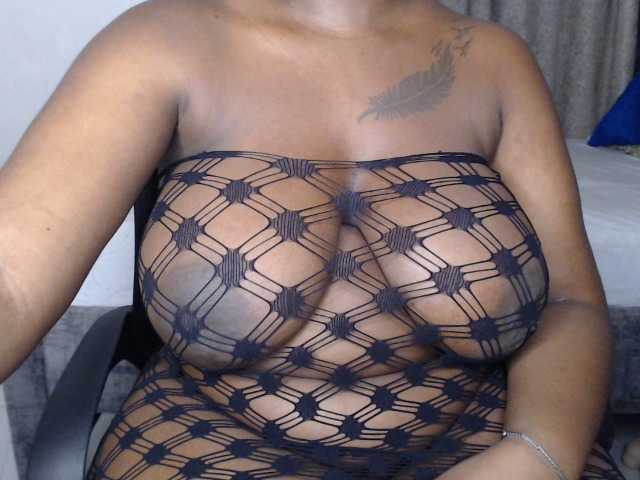 Capturas de tela de transmissão Boobyz