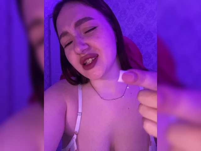Capturas de tela de transmissão BoredGirl