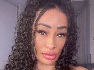 Chat de vídeo erótico boricuabaddiexx