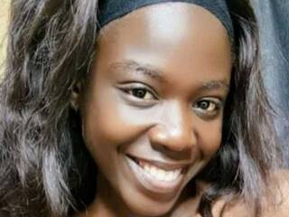 Chat de vídeo erótico Bratz22