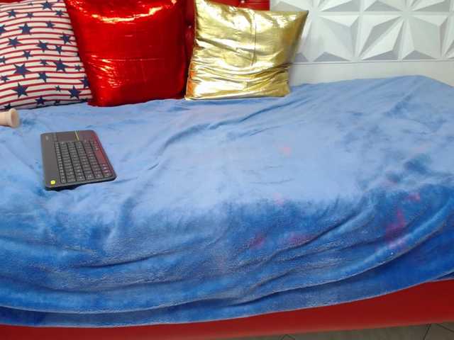 Capturas de tela de transmissão BrianaPeres