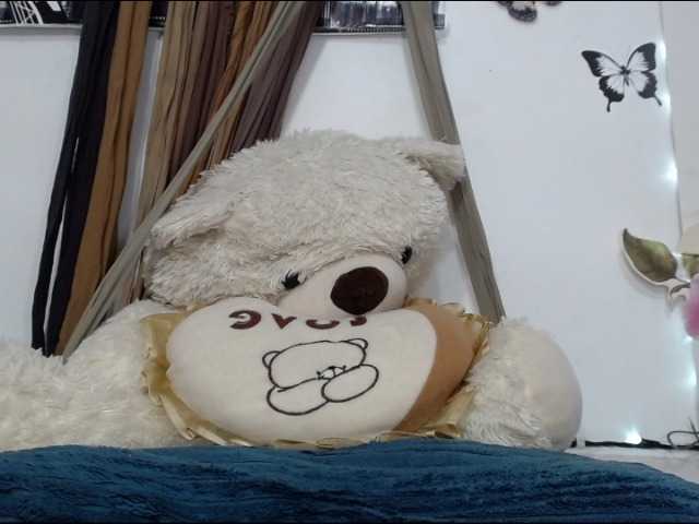 Capturas de tela de transmissão Brigith-bardo