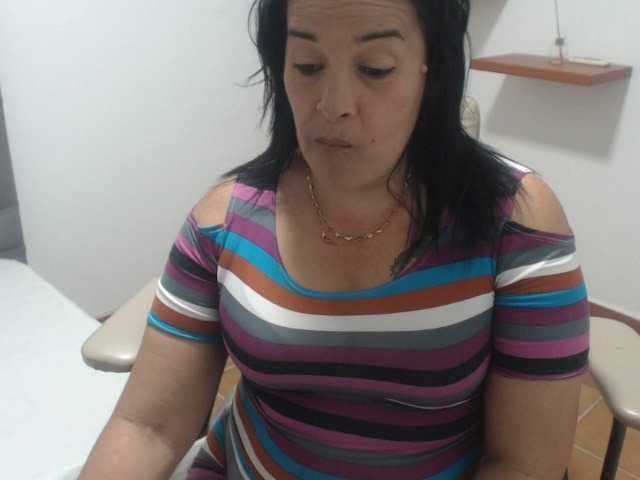 Capturas de tela de transmissão BRIYITHLOVER