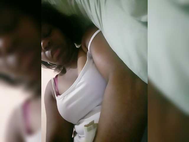 Capturas de tela de transmissão briyitza