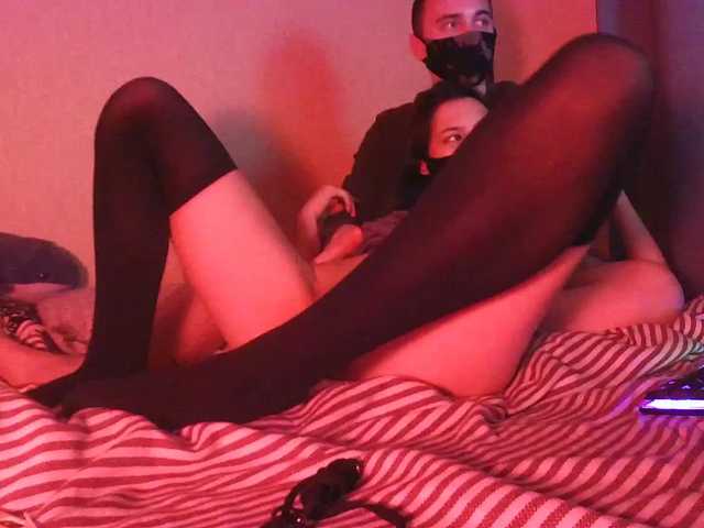 Capturas de tela de transmissão BroFUCKSis