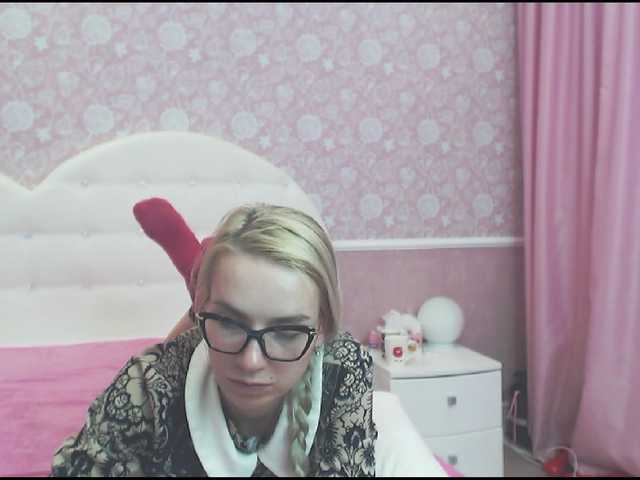 Capturas de tela de transmissão BunnySue
