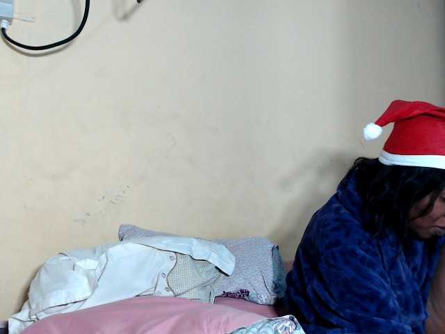 Capturas de tela de transmissão BustyLoveers