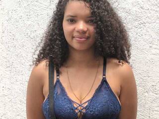 Chat de vídeo erótico CamillWilliam