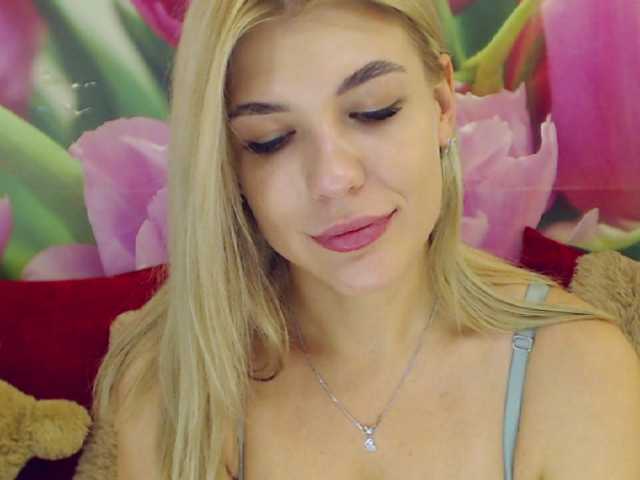 Capturas de tela de transmissão CamomillaG