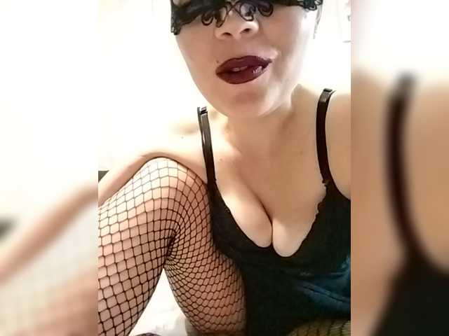 Capturas de tela de transmissão Candy-Alice