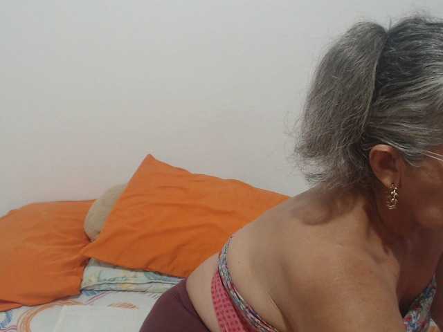 Capturas de tela de transmissão candy-mature