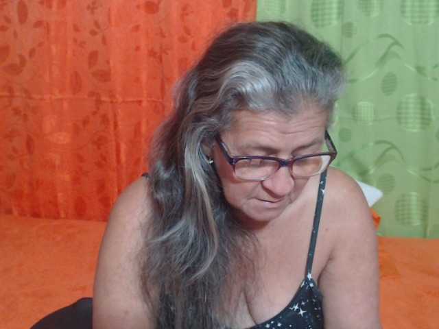 Capturas de tela de transmissão candy-mature