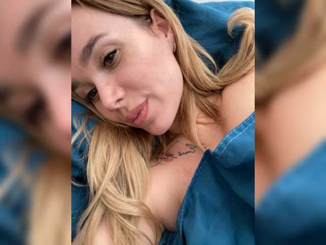 Capturas de tela de transmissão _FUCKYOU_