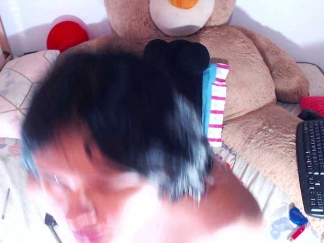 Capturas de tela de transmissão candysquirrttt