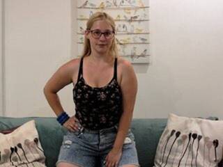 Chat de vídeo erótico CandyX18