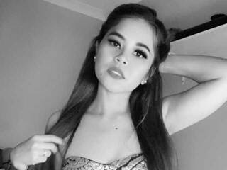 Chat de vídeo erótico CassidyLulu1