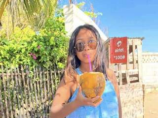 Chat de vídeo erótico Cassyah