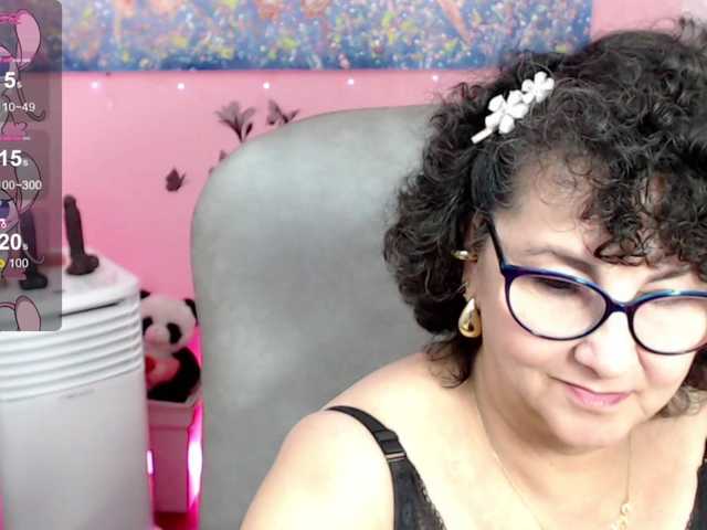 Capturas de tela de transmissão cataleya-mom