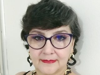 Chat de vídeo erótico cataleya-mom
