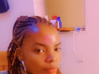 Chat de vídeo erótico Cece-16