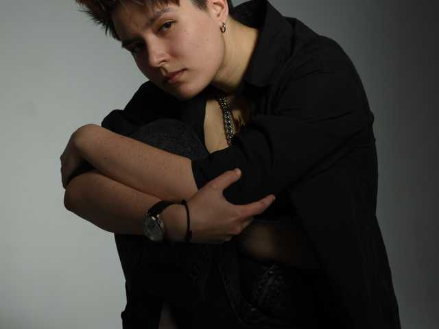 Foto do perfil CharlieeAdams