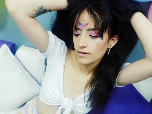 Foto do perfil charlott-777