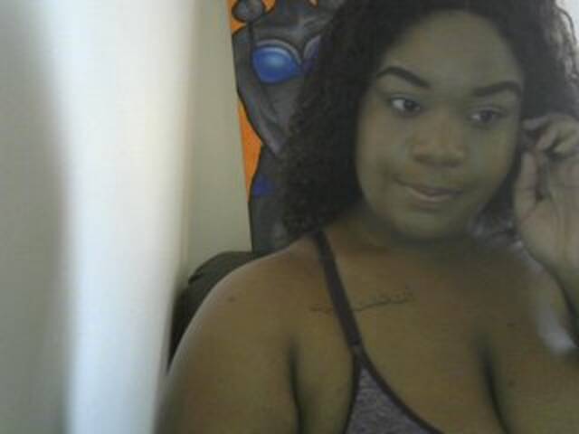 Capturas de tela de transmissão chestychasity