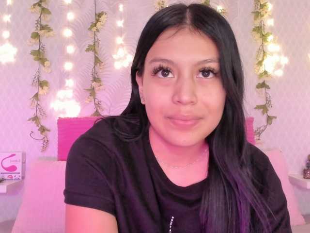 Capturas de tela de transmissão ChloeLoyd