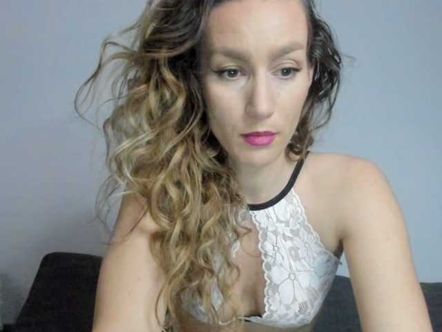 Capturas de tela de transmissão ChocoBela