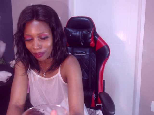 Capturas de tela de transmissão ChocolateRose