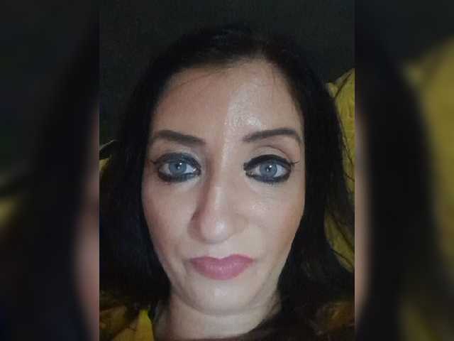 Capturas de tela de transmissão ChristianaHot