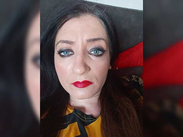 Capturas de tela de transmissão ChristianaHot