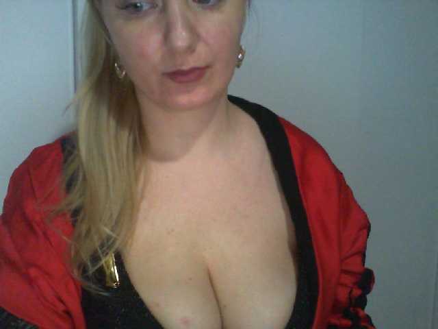 Capturas de tela de transmissão ChristinaHotX