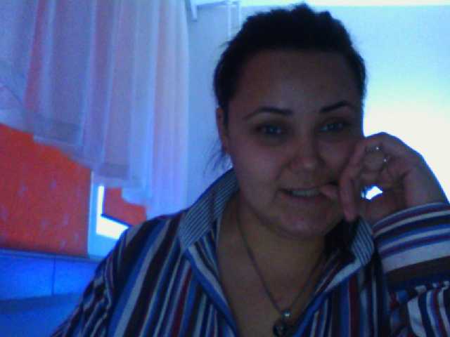 Fotos ChubbyTorik Hi, i`m Tori- sweet chubby girl) if i`m cute-tip me) spank ass-30c, tits -50t, watch u-20t, feet -20t 996 561