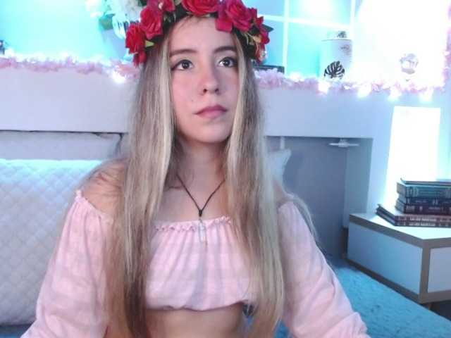 Capturas de tela de transmissão CiaraWatson