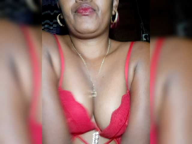 Capturas de tela de transmissão Ciciane
