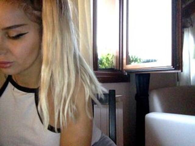 Capturas de tela de transmissão clickmee