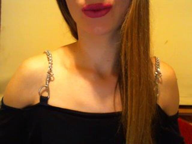 Capturas de tela de transmissão CocoMademoise