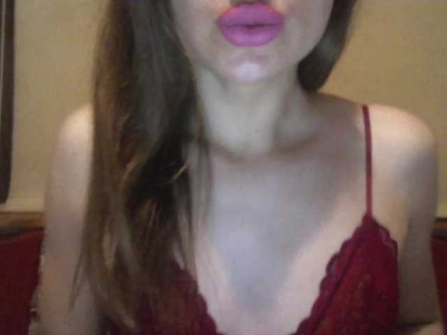 Capturas de tela de transmissão CocoMademoise