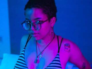 Chat de vídeo erótico collinsstone