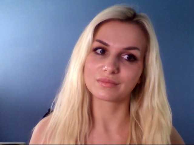 Capturas de tela de transmissão Cornelia22hot