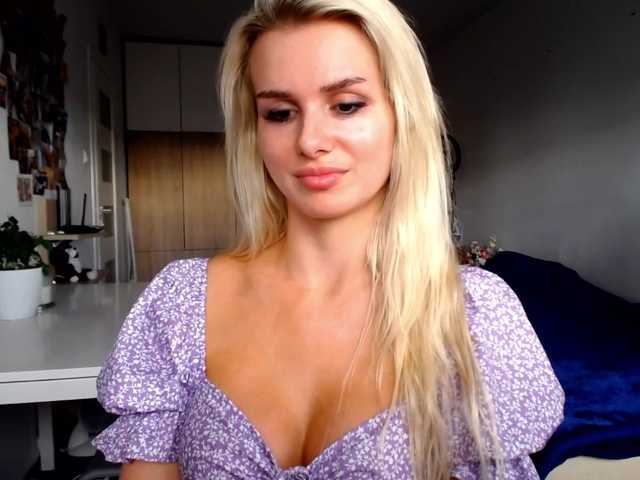 Capturas de tela de transmissão Cornelia22hot