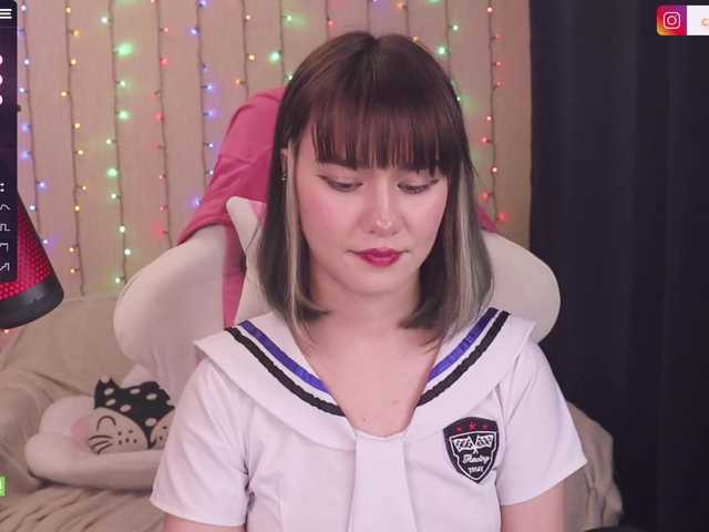 Capturas de tela de transmissão CreamMeow