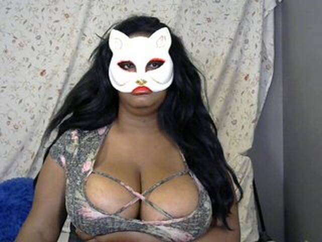 Capturas de tela de transmissão CrissyJ